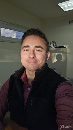 Xtudr - rockwell: I am looking for a strong and courageous man who will cherish a relationship and love and who is ready to be loved. Simple...