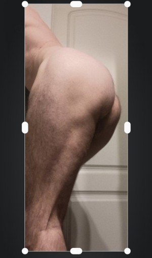 Xtudr - bcn34wapo: Me gusta chupar una polla madura bajo una barriga y correrse en mi cara. Me gusta que me usen.  Y que me compartan 2 madu...