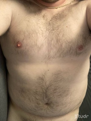 Xtudr - jakedrick90: Chubby pig submissive seeking slavery to a Dom/Master. Open to both mild & wild of the BDSM spectrum with few limits. A...
