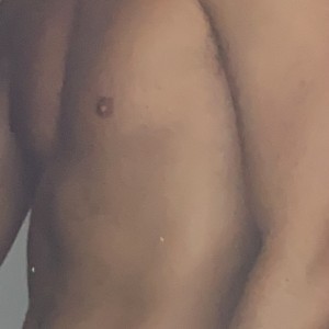 Xtudr - Classpad: Submissive with a desire to experiment. I love being pissed on.