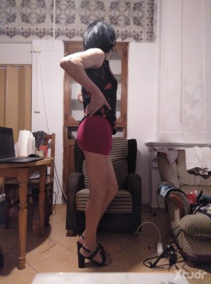 Xtudr - laykavlc: Hello, I'm Layka submissive novice from Valencia with desire to learn.