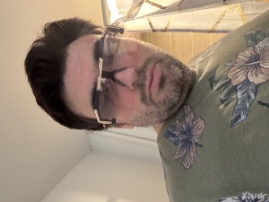 Xtudr - teambttm69: Open minded! Let’s chat 