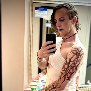 Xtudr - TijanaSakuraRose: I like tops, daddy’s, and doms that spoil baby girls like me. 