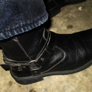 Xtudr - alanhot: I'm looking for boot lickers, obedient subhumans and inferiors. I'm not interested in fucking, if wearing dirty underwear t...