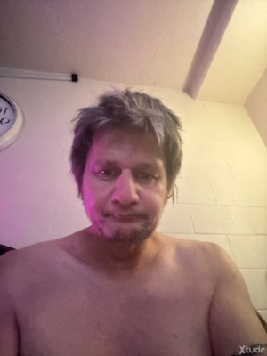 Xtudr - kennypnp46: Sex sub slave here into meth slamming,bondage,blindfold,duct tape over mouth seeking a real live pnp dom top owner here ...