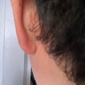 Xtudr - mexslave: Tengo 40 soy moreno claro mido 183cm 87kg mi pene 18 cm varonil discreto lampiño, aguantador, con buena vibra..mi face htt...
