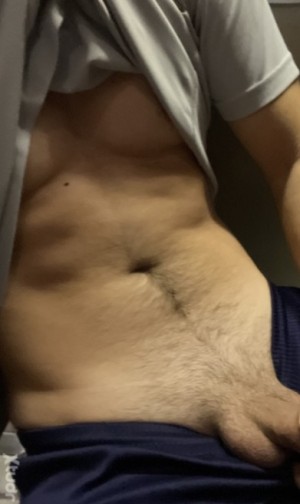 Xtudr - Jvnmascmad: Joven deportista busco colega similar gym o fibrado para morbo.