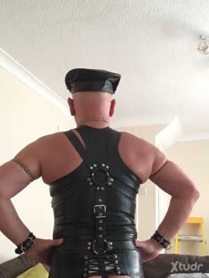 Xtudr - Lights: What are you looking for?
