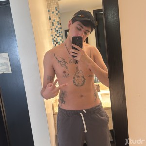 Xtudr - chilldom: Into a lot of practices. 
Nothing ilegal 👍🏻
Esp/Eng/Deu
== Results from bdsmtest.org ==
100% Dominant
100% Degrader
96% Ri...