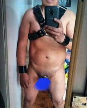 Xtudr - Cowboy: Amo serio,estricto,abierto de mente!
Dispuesto a conocer a hombres musculosos,macizos, obedientes para pasarlo bien sin mied...