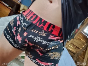 Xtudr - S_Z: Tengo 22 años me llamo Sebastián un gusto🙌💬