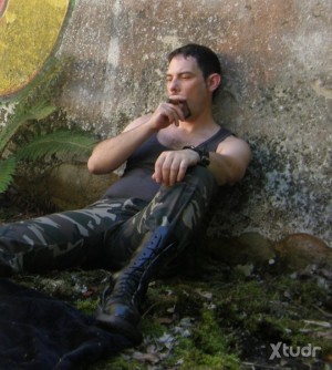 Xtudr - MasterThor: Amo buscando esclavo