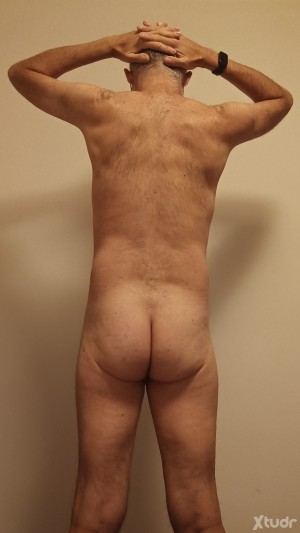 Xtudr - subordinado: Interested in nudity (CMNM), spank and humiliation.
I'm not looking for sex.
I don't have a place.
BDSM test results:
1...