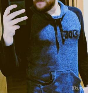 Xtudr - Victor-paracuellos: Twitter: @strongmonk2007
Amo masculino y fuera del ambiente.
me van los magreos, el cbt, el control del placer y...