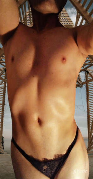 Xtudr - ilfotos: SOY PASIVO DE PEZONES SENSIBLES.  mi cuerpo mis tetas mis pezones gritan por ser usados, mi cuerpo huele a exitacion, busco...