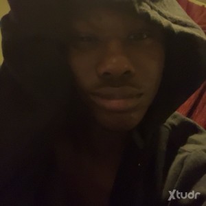 Xtudr - pg2i9fag: I’m just here just browsing idk 