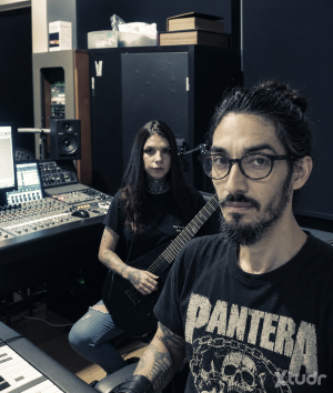 Xtudr - Yanke1582: Soy músico metalero de sangre, Mr gusta mucho el cine y más los clásicos de antes. 
Soy estudiante de ingeniería en sonid...