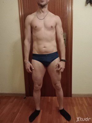 Xtudr - Kabuto76: As a submissive, I need a masculine dominant above all, I'm sorry but I don't believe in one who is effeminate, who teache...