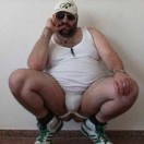 Xtudr - skeble: Dominant man offers...