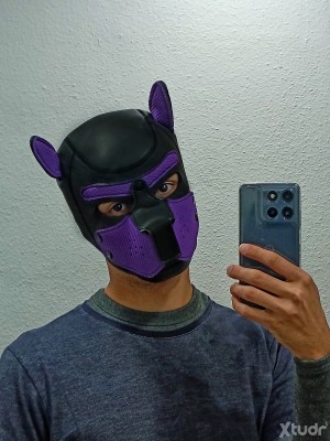 Xtudr - Luxe: Puppy-Biker
Estoy empezando en este mundo kinky, todavía explorando y conociéndome a mi mismo
Actualmente probando mi lado Dom...