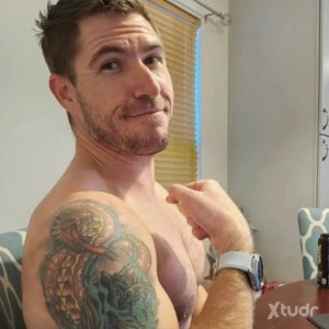 Xtudr - Curtis: I'm proud of myself in being honest and most trustworthy, I seek that in a mate, someone who is compassionate yet understand...