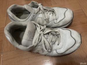 Xtudr - Mario-Sneakers: Dick socks and feet 😛