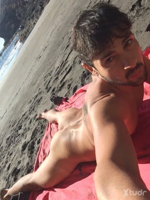 Xtudr - roberto24: hola soy nuevo muy pasivo, busco amo 
