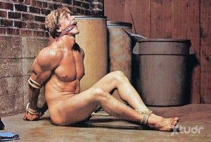 Xtudr - Amocondureza: Athlete totally hetero life looking for a Submissive for sporadic sessions.
I have few limits, don't you be one.