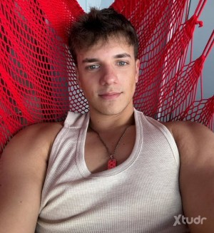 Xtudr - Richarddulec: Hello am an escort so I'm very hot and excited to have some fun with everyone here make sure you enjoy me well 
Intere...