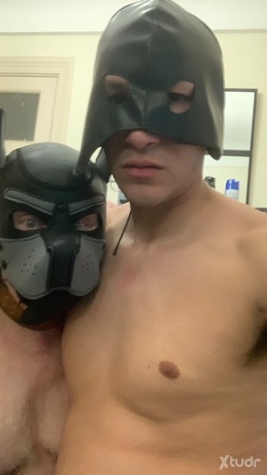 Xtudr - Cashlave: ESCLAVO VIEJO
Apropiado a principios de este año por Am-Dominador, después de estar varios años sin Amo. Mi tercer Amo par...