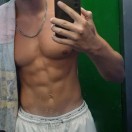 Xtudr - AlphaMaster21: I'm a guy wi...