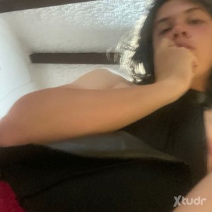 Xtudr - Emma1599: Un pene en mi boca 
