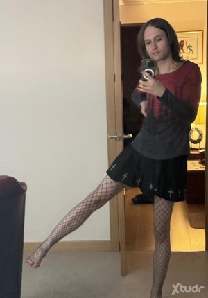 Xtudr - NattGaySissy: I am a twink looking for a real man to sweep me of my feet! 😘❤️❤️❤️