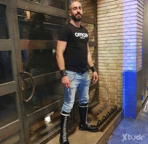 Xtudr - Leathermasterdom: I sell worn socks: ask for more info
I sell rubber mask for dominant man: ask for more info