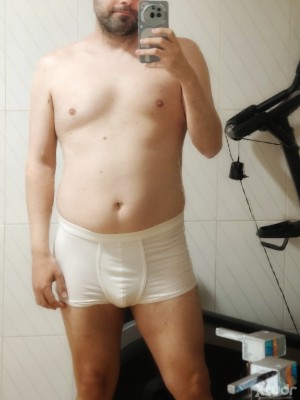 Xtudr - Switchmurcia92: Hello!!!! I have it clear that I like the kink world and I want to meet someone to explore it in a safe way. As a do...