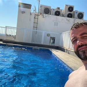 Xtudr - RexSpain: Looking for dominants with some emotional responsibility. One thing is not at odds with the other. I'm serious and respons...