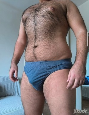 Xtudr - PlusSubmissus: Sumiso con ganas de encontrar a un amo duro, estricto y masculino.
Lo que yo desee como esclavo no tiene relevancia, ...