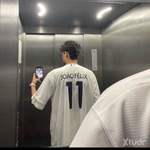 Xtudr - NecesitoDueño: Necesito dueño 24-7.
Si te gusto, te paso mis fotos, mi teléfono y redes sociales y empieza esclavitud forzada para m...