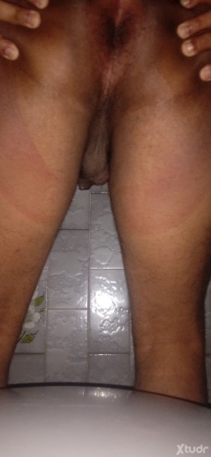 Xtudr - Cutefox: Hola soy un gordito sumiso y pasivo que quiere un papi o madurito que sea mi sugar soy muy complaciente pueden pedirme lo q...
