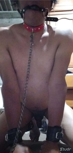 Xtudr - esclavo2236: I'm submissive with little experience, I would like to learn more, to know if I'm really suited to be a slave or not.