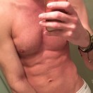 Xtudr - ashtray: Twitter @dmlsn2
En...