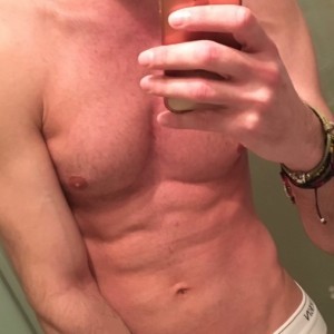 Xtudr - ashtray: On Twitter @dmlsn2
In Madrid.
Don't ask me for money, I lose interest