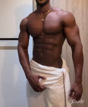 Xtudr - AMOworShip: Characteristics of the practice This dynamic usually involves different degrees of physical and psychological interactio...