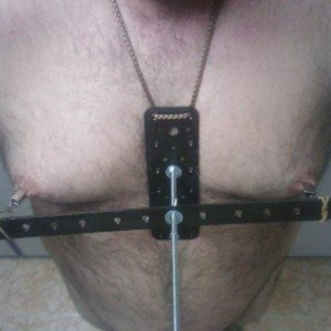 Xtudr - smesclavo: I'm submissive and masochistic. I'm married, which makes it very complicated for me to travel and receive visitors, as I ...