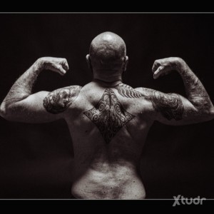 Xtudr - Alpha1098: Alpha Biker e dominante, per bondage, cbt, chastity, shibari, role play, kinky. 
NO GRASSI, NO PISCHELLI, NO VECCHI
Senza...