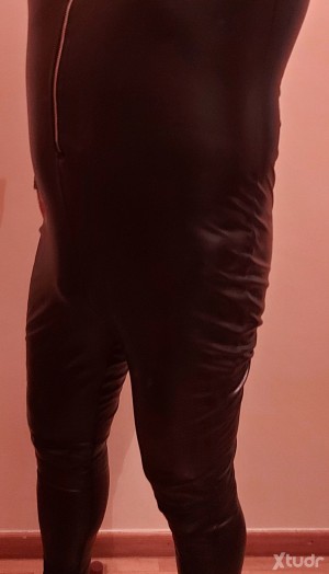 Xtudr - Lexmartin: For mature individuals, I'm looking for discreet, perverse sex. I'm interested in domination games, fucking, leather feti...