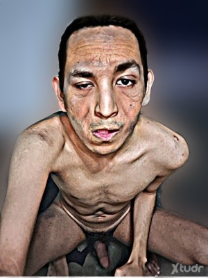 Xtudr - Esclavofeo: Tengo 20 años soy un viejo feo decrépito acabado me gusta que jovenes hermosos de mi mismo edad se comparen y me humille...