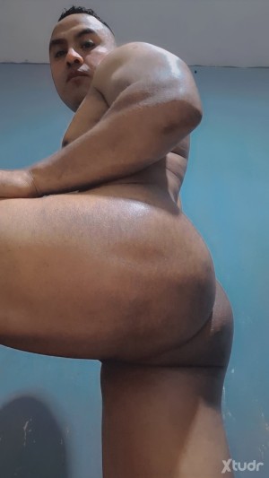 Xtudr - Lemy: Soy muy pasivo obediente me fascina que me exhiban 