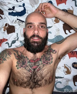 Xtudr - Naughty_Ncut: Adicto a los abrazos/magreos, Amante de los besos/morreos, garganta profunda…