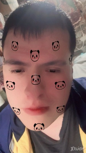 Xtudr - Derek854726: Holaaa puedo ser la persona más sumisa del mundo o la más cortante depende de que tan bien me trates 🥴🥴 